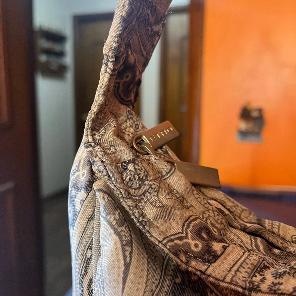ETRO Tote Shoulder/crossbody Bag Italy Tan/ Brown Paisley Casualq w